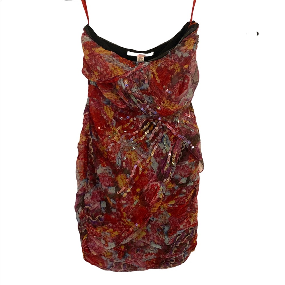 Diane Von Frustenberg size 6 multi color strapless cocktail dress.